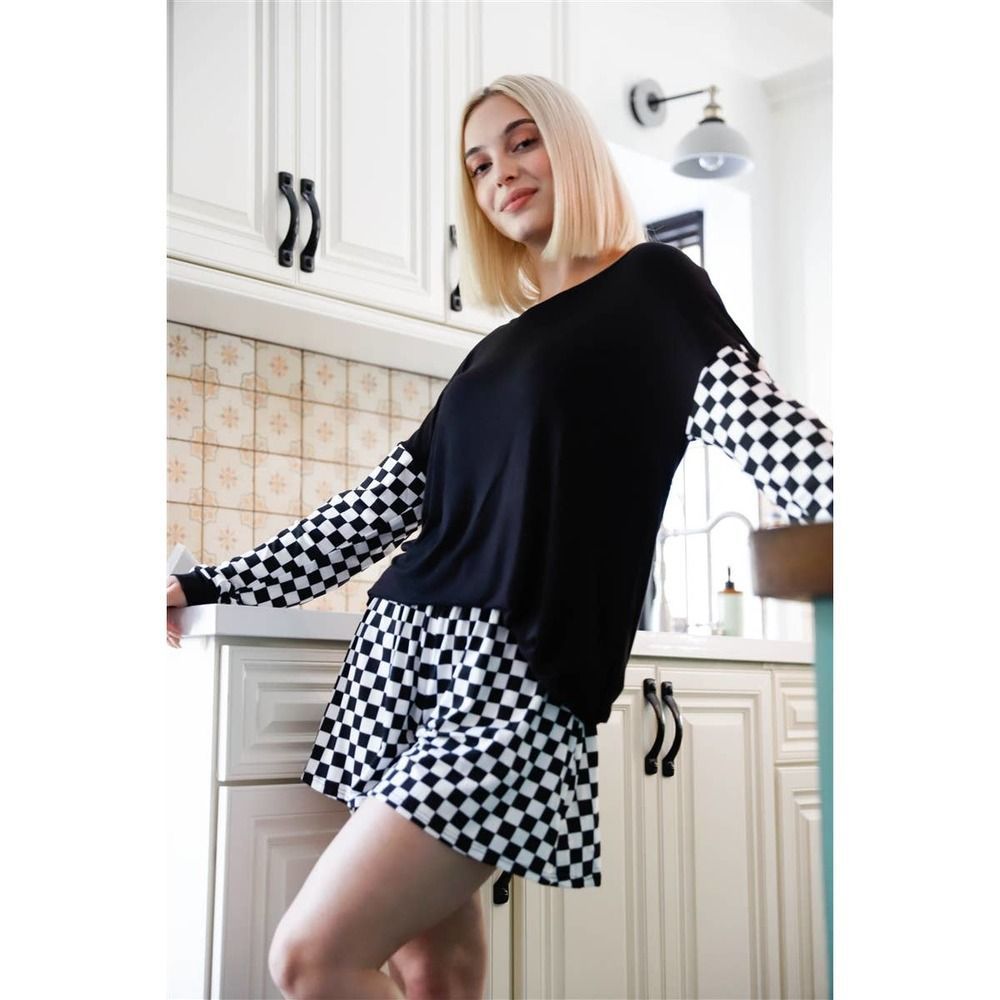 Blumin Apparel Checkered Pattern Long Sleeve Top & Shorts Set NWT